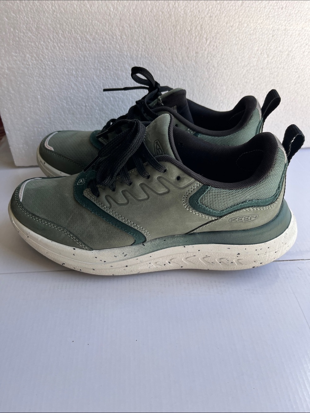 Keen  Olive Green Athletic Sneakers
